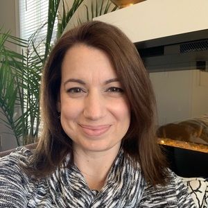 Meet your Posher, Christina